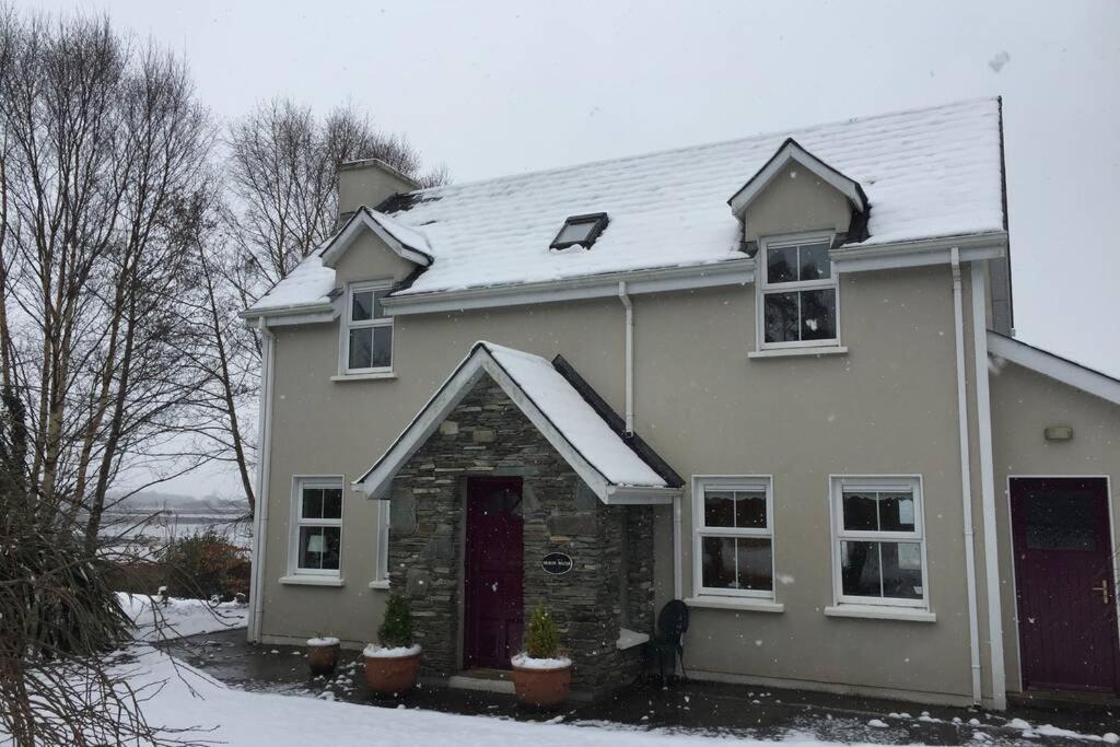 Heron Water Cottage Killarney Exterior photo
